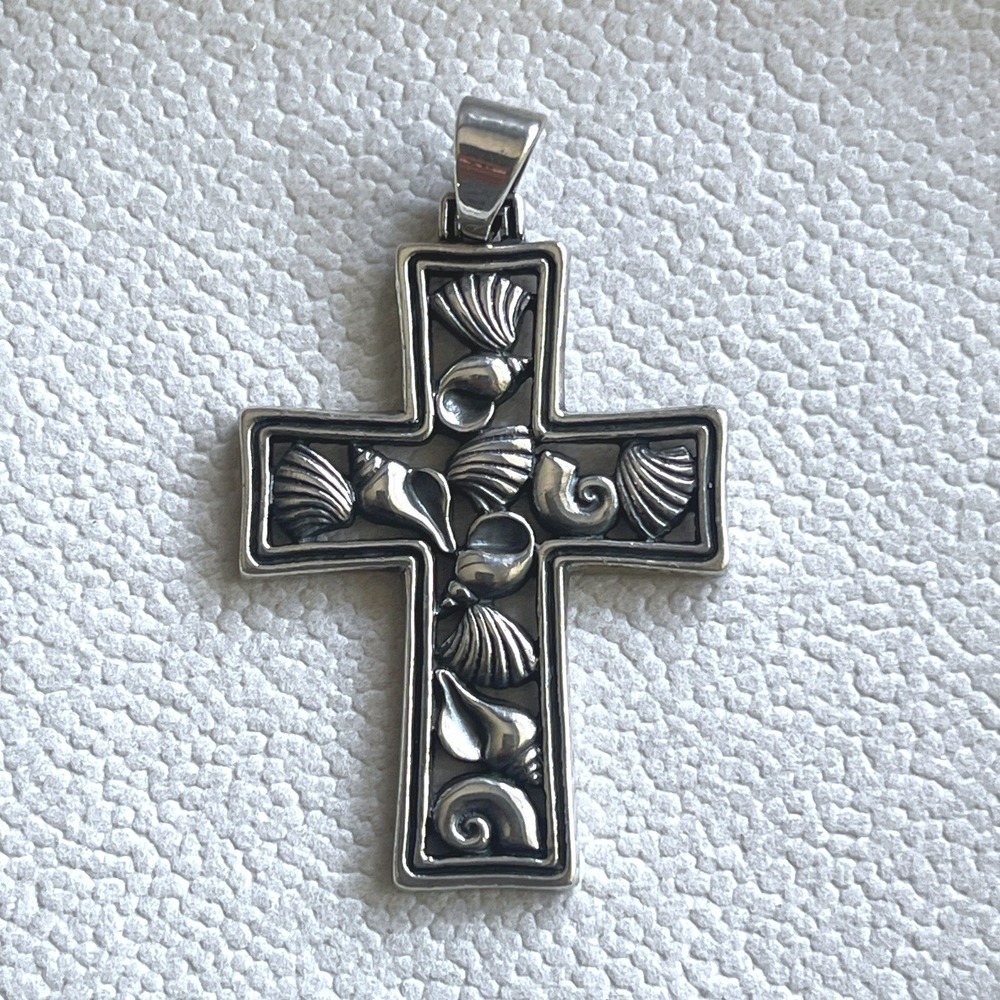 Retired James Avery Sterling Silver Sea Shell Cross Pendant STER 7g